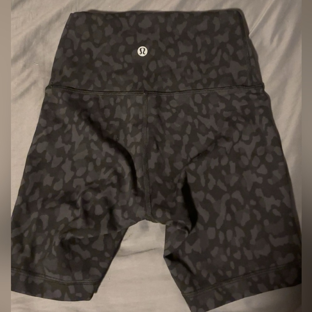They are very fitted and only worn 3 times